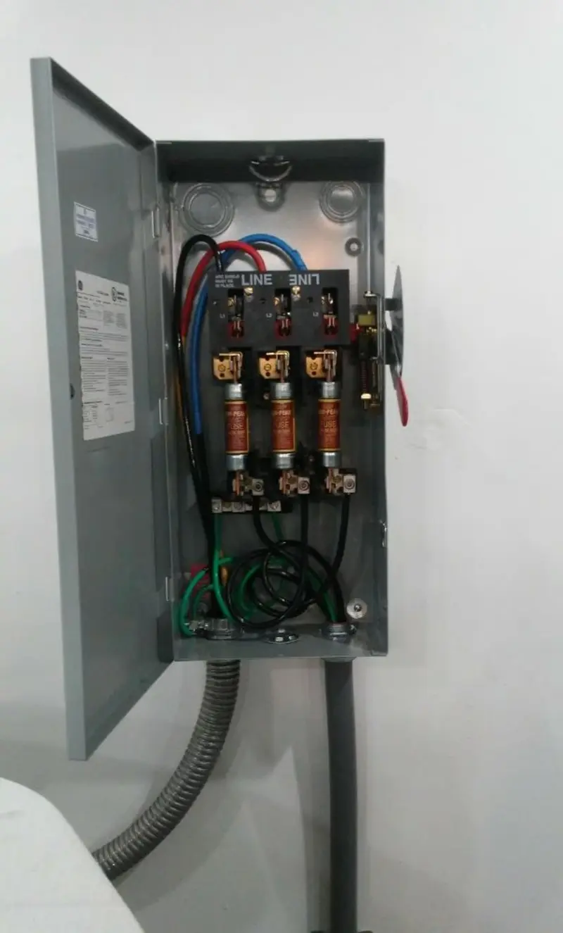Three-phase disconnect switch installed for Electrical Wiring & Rewiring in Blackstone